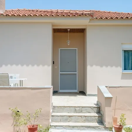 To Pournari Beachside Garden House - Happy Apartman Korakohóri