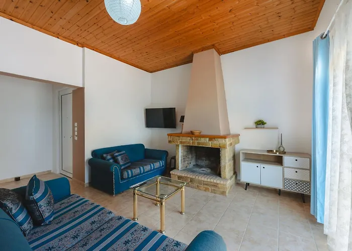 Apartman To Pournari Beachside Garden House - Happy *