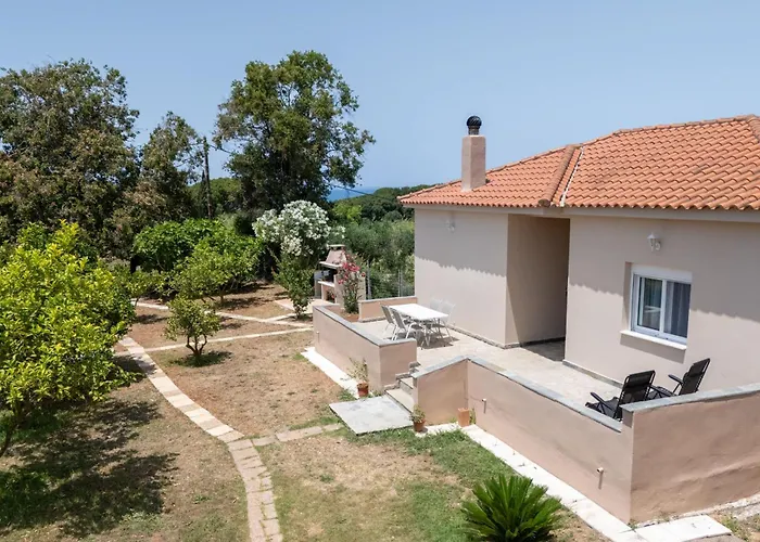 To Pournari Beachside Garden House - Happy * Korakohóri